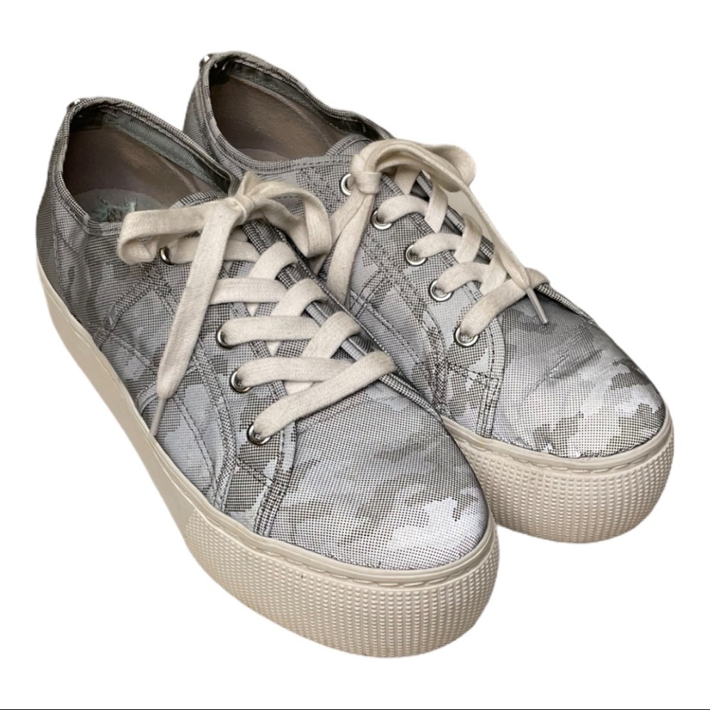 Steve Madden Emmi Gray Camo Sneakers - Picture 4 of 5